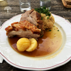 Schweinebraten vom Gasthof Stadtalm in Salzburg