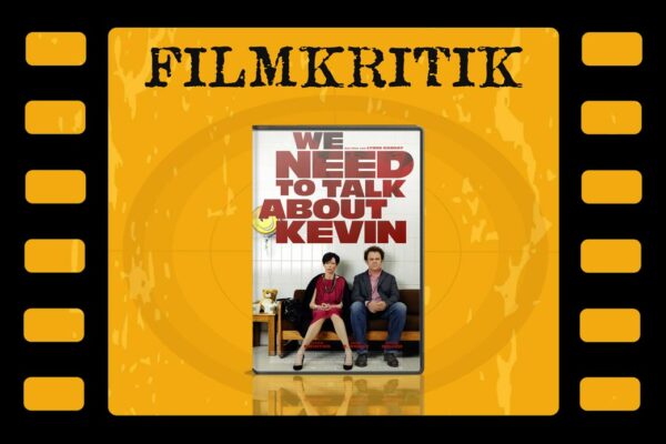 Filmkritik zu We need to talk about Kevin in orangenem Filmrolle